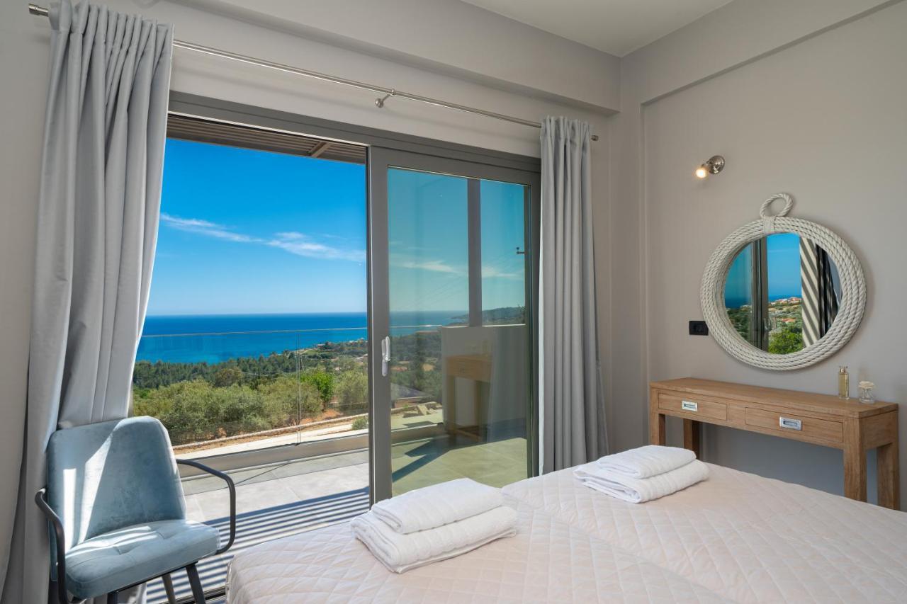 Villa Shades Of Blue Trapezaki  Bagian luar foto
