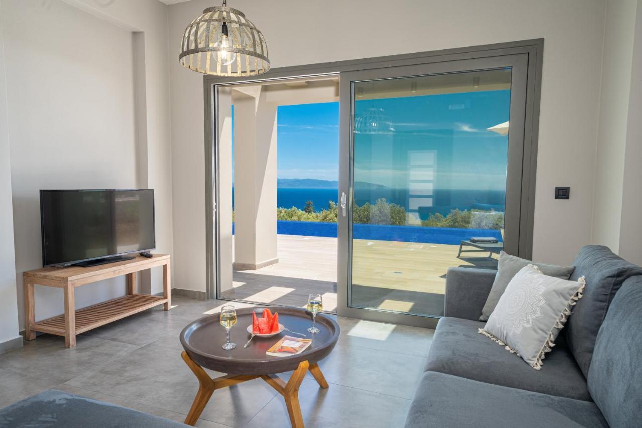 Villa Shades Of Blue Trapezaki  Bagian luar foto