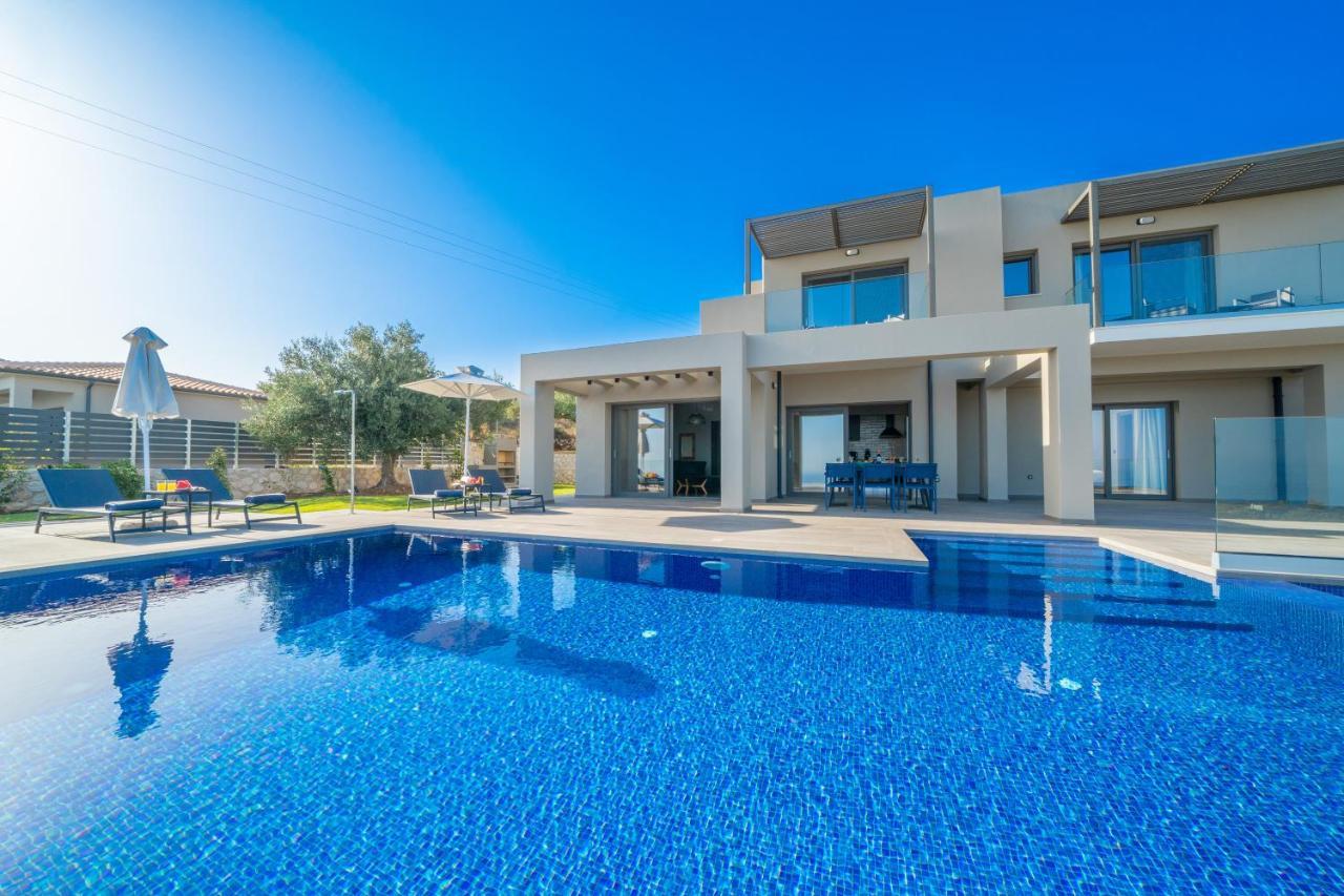 Villa Shades Of Blue Trapezaki  Bagian luar foto