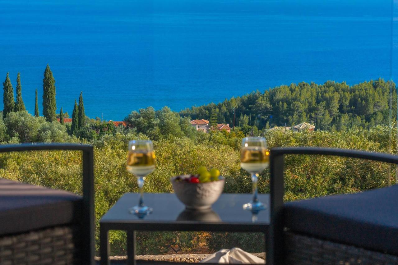 Villa Shades Of Blue Trapezaki  Bagian luar foto