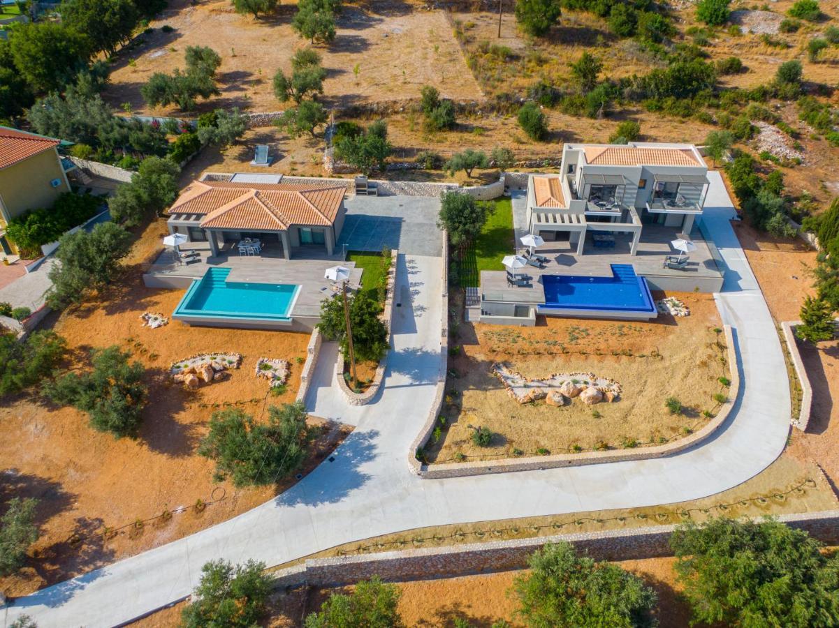 Villa Shades Of Blue Trapezaki  Bagian luar foto