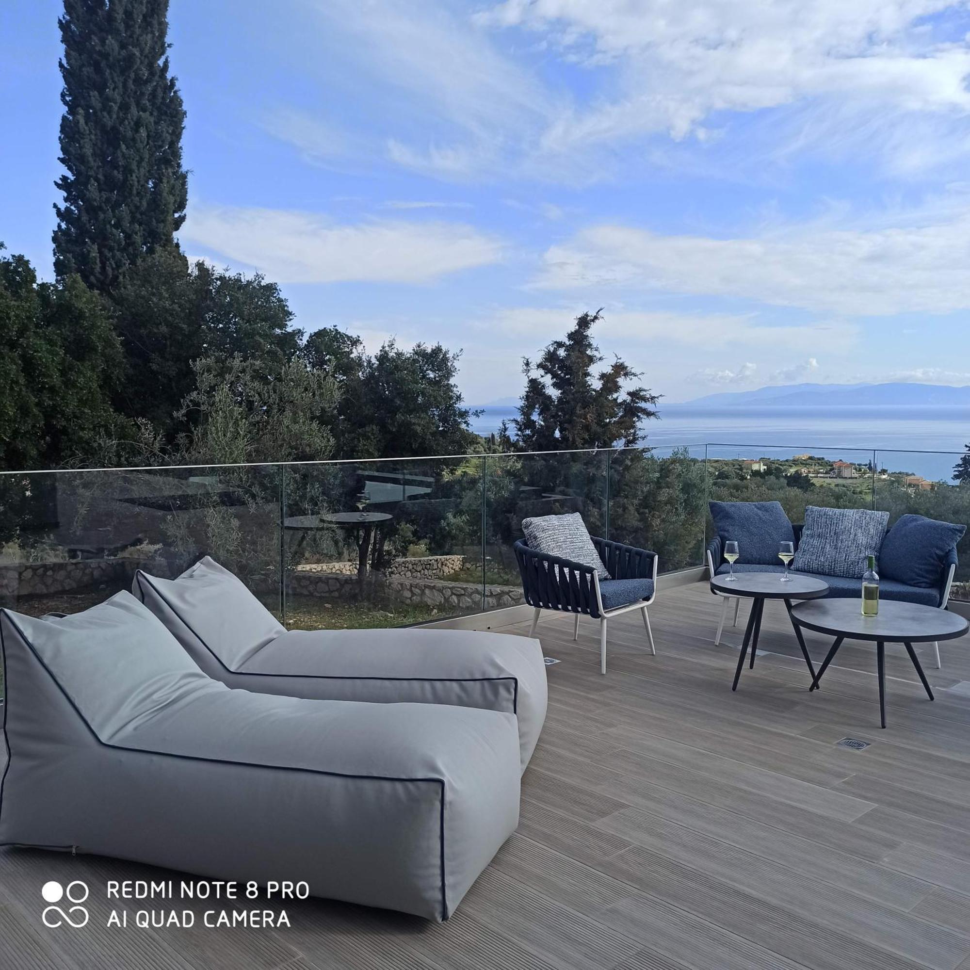 Villa Shades Of Blue Trapezaki  Bagian luar foto
